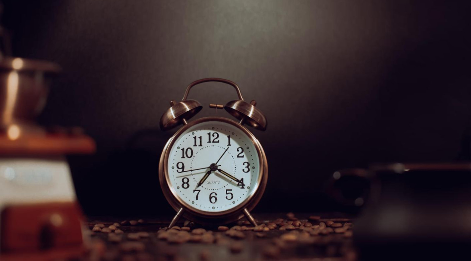 analog alarm clock